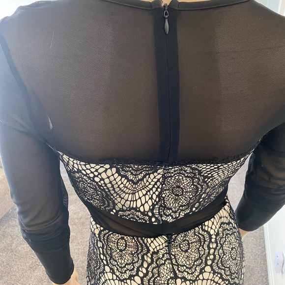 Stunning BEBE Two Piece 🖤🧡 - Picture 5 of 5